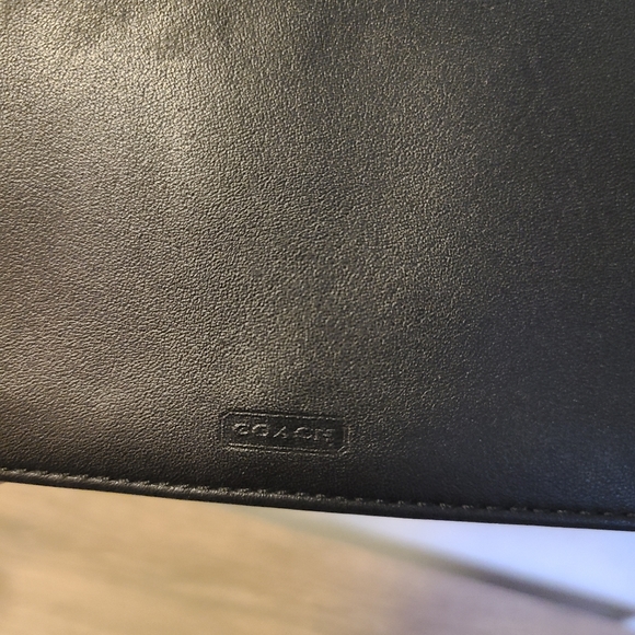 Coach Wallet - Picture 6 of 9